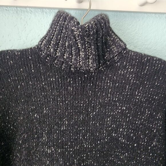 Vince silk and wool blend turtleneck semicrop sweater - Picture 2 of 13
